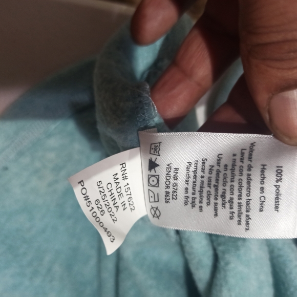 Eddie Bauer women's pullover long sleeves Sweater. Size Large - Picture 16 of 16